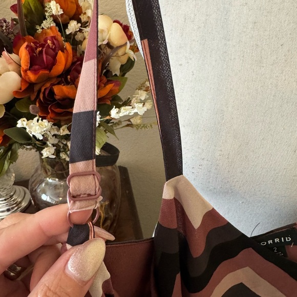 Torrid Sophie Chevron Stripe Chiffon Double Layer Swing Cami Burgundy Size 2X - Picture 4 of 4